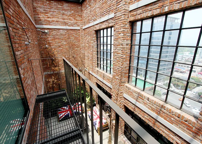 Boutique Loft